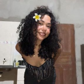 Maria, Babá em Pinheiro