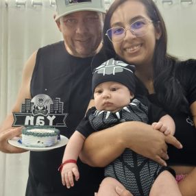 Andrew, Família em Artur Nogueira