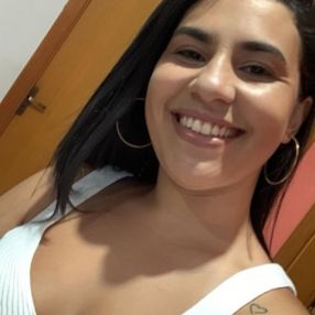 Pamela, Babá em Farroupilha