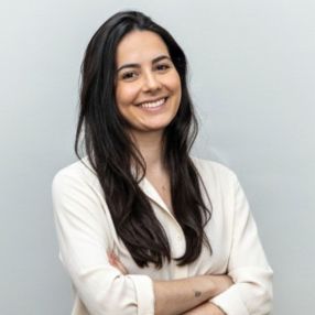 Laura, Babysitter in Joinville