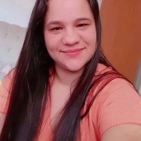 Aline, Babá em Jacareí