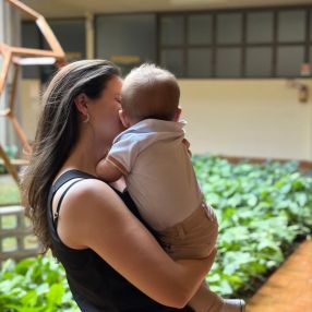 Lais, Família em Dourados