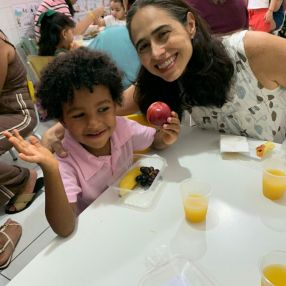 Beatriz, Family in Salvador
