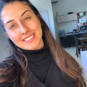 Lizie, Babá em Brusque