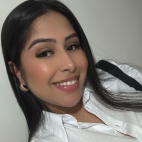 Mayara, Babá em Chapecó