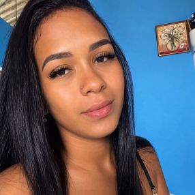 Wedylla, Babysitter in Cariacica