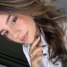 Luiza, Babá em Caratinga