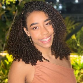 Anna Cecília Moraes, Babá em Tanguá