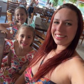 Graziely, Family in Maricá