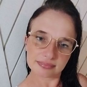 Andréia, Babá em Lajeado