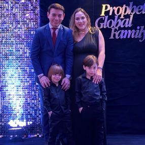 Natália, Family in Goiânia