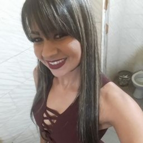 Mônica , Família em Sete Lagoas