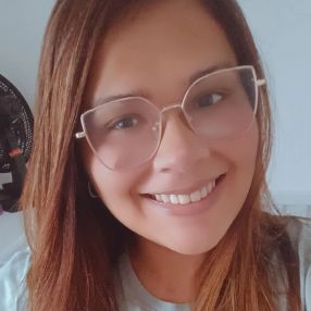 Flávia, Babá em Vinhedo
