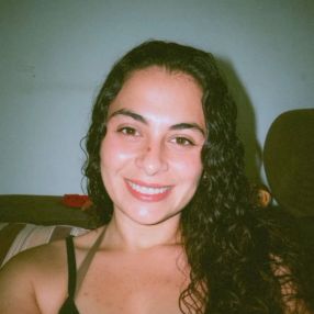 Julia, Babá em Caçapava