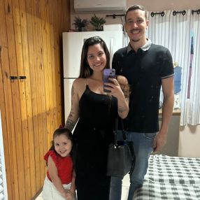 Thalita, Família em Itajaí