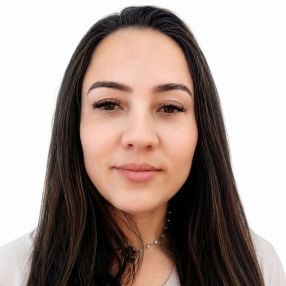 Mayra, Babá em Vinhedo