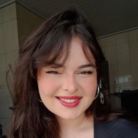 Adrielly, Babá em Estância Velha
