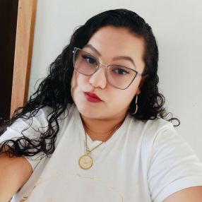 Eduarda, Babá em Piraquara