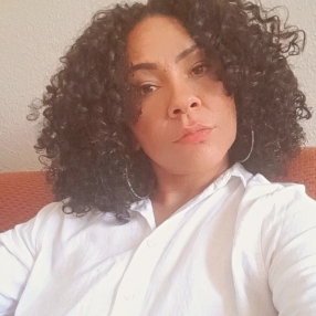 Suelen, Babá em Bento Gonçalves