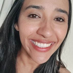 Estefani, Babysitter in Colombo