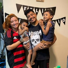Alaise, Família em Palmas