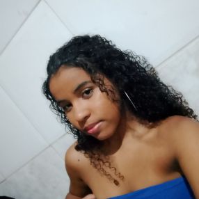 Camila, Babá em Santa Gertrudes