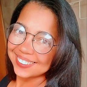 Alessandra, Babysitter in Resende
