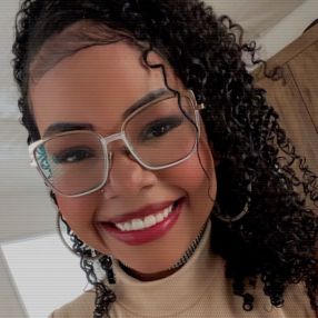 Natalia, Babá em Salto