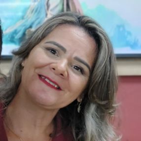 Vanessa, Babá em Queimados