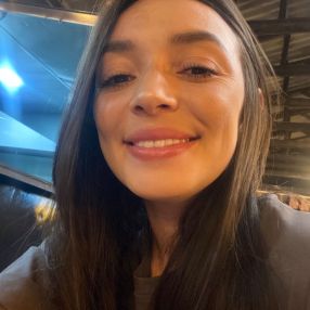 Leticia, Babá em São José