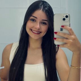 Ludmila, Babá em Formiga