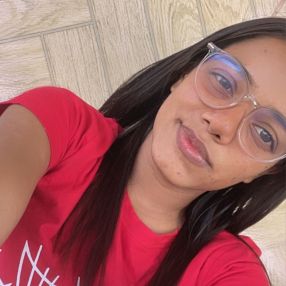 Evelyn, Babá em Queimadas