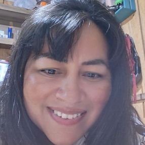 Josiane, Babá em Campo Magro