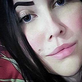 Laura, Babá em Três Coroas