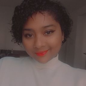 Paula, Babá em Olímpia