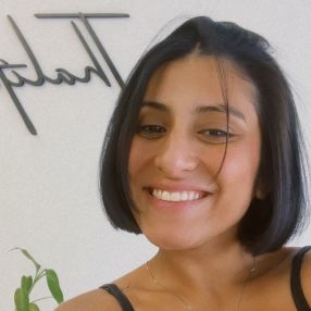 Isabella Simonetto, Babá em Poços de Caldas