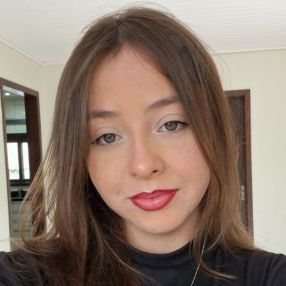 Suzane, Babá em Mafra