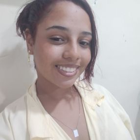 Emelly Souza de, Babá em Casimiro de Abreu