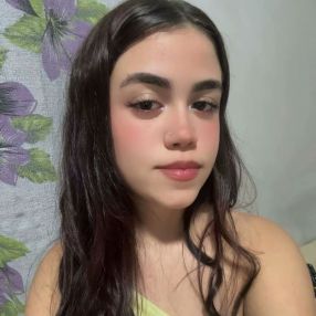 Samara, Babá em Mangaratiba