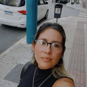 Romina, Babá em Balneário Camboriú