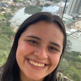 Thais, Babá em Guabiruba