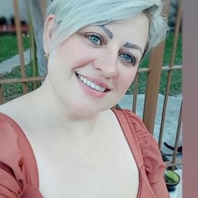 Nadia, Babá em Novo Hamburgo