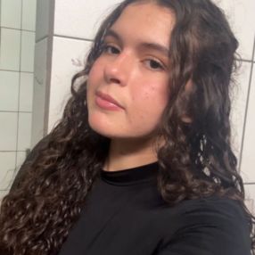 Isadora, Babá em Balneário Arroio do Silva