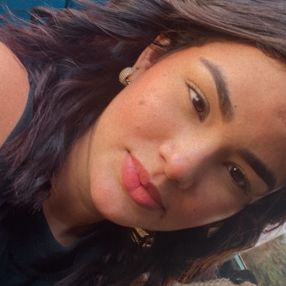 Letícia, Babá em Pindoretama