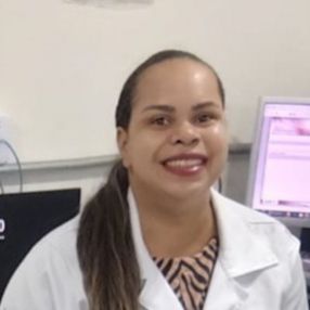CRISTIANE, Babá em Várzea Grande