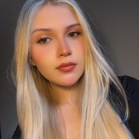 Lara, Babá em Mirandópolis