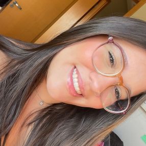 Julia, Babá em Águas Claras