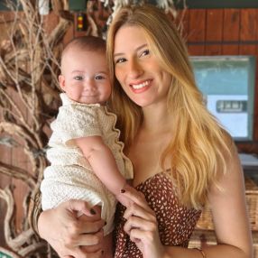 Ananda, Family in São Luís