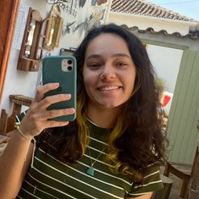 Amanda, Babá em Divinópolis