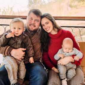Tati Itat, Família em Estrêla